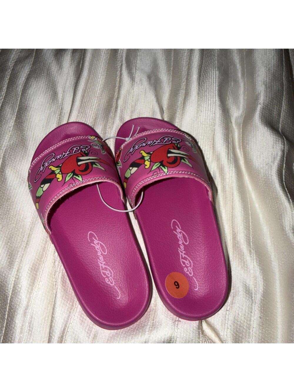 Ed Hardy Women's Hot Pink Heart Tattoo Slides Flip Flops NWT Size 6 Woman’s